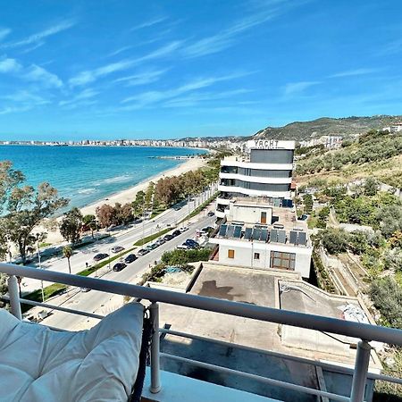 Beach Front Apartment Vlore Bagian luar foto